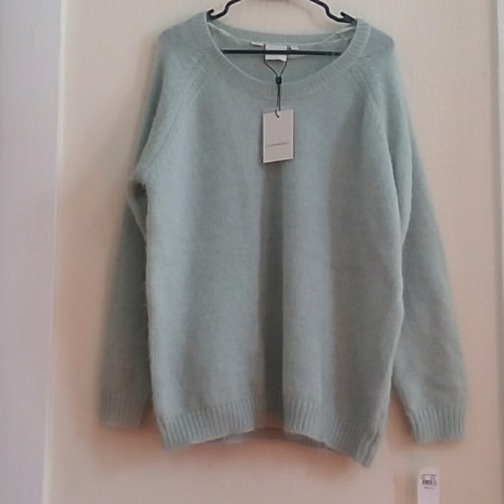 [NWT] Brand new Junarose sweater in seafoam color